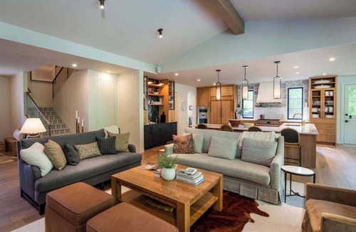 Warm Springs House | Abode at Warm Springs Creek | Nature Retreat