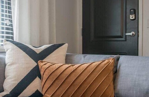 Nashville Apartment | Abode | Marathon Village | Cozy Nashville Retreat