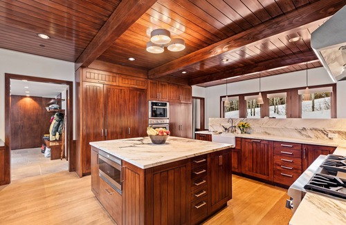 Granite Ridge House | Abode on the Big Trail | Access to Ski Runs