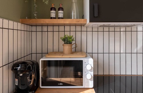 Cergy Apartment | Abondance - Urban, bright and stylish