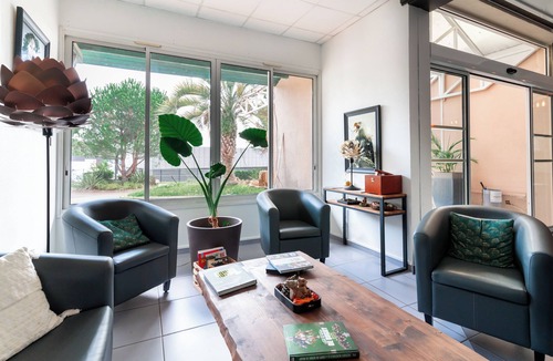 Saint-Pierre-du-Mont Hotel | Abor Hôtel