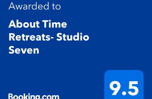 Mansfield Apartment | About Time Retreats- Studio Seven