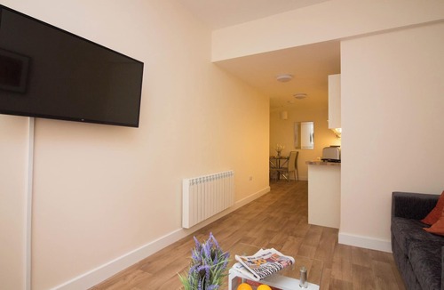 Southampton City Centre Apartment | Above Bar Apartment 1