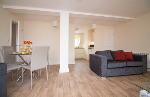Southampton City Centre Apartment | Above Bar Apartment 4