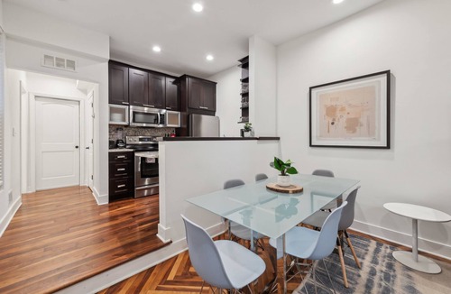 Logan Circle Apartment | Above Ground 1BR with Kitchen, Washer/Dryer & AC!