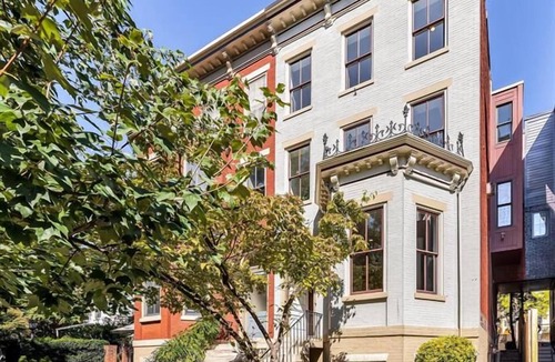 Logan Circle Apartment | Above Ground 1BR with Kitchen, Washer/Dryer & AC!