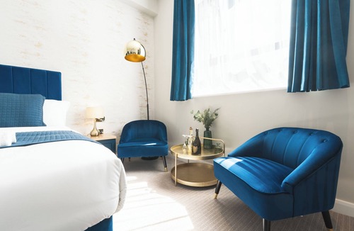 Burnley Hotel | Above hotels