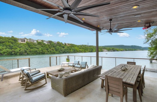 Green Park House | Above Lakeside I Lakefront | Pickleball I Pool/Spa l Firepit I Luxe Services