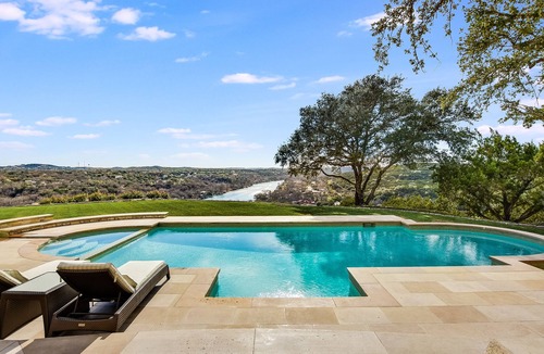 River Pointe House | Above Lakeview I Lake Austin I Pool & Spa I Sunset Lake Views I Dock