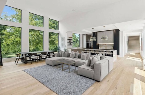 Brentwood House | Above Nashville Icon I Modern I Pool&Spa I Location I Luxury Services