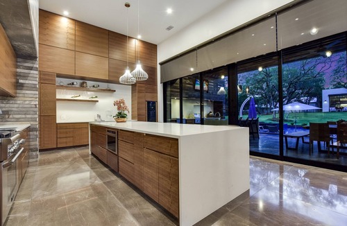 Austin House | Above Pinnacle I Modern Luxury | Pool & Spa | Casita I Luxury Services