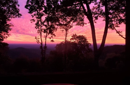 Jasper Cabin | Above The Clouds | Talking Rock, GA
