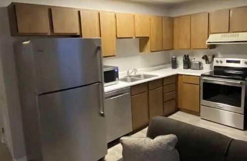 Manchester Center Apartment | Above the Mat- Downtown Apartment