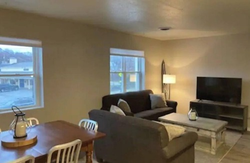 Manchester Center Apartment | Above the Mat- Downtown Apartment