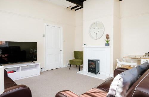 Barnt Green Apartment | Above The Pub