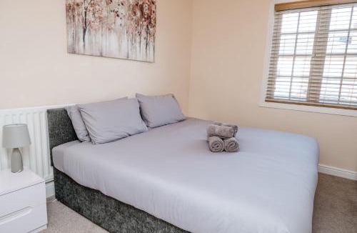 Barnt Green Apartment | Above The Pub