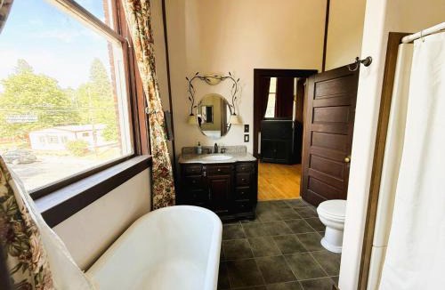 Harrison Apartment | Above the Shot Harrisons Gem