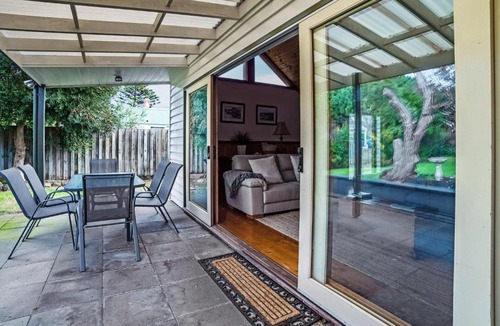 Port Fairy House | Abrahams On Bank