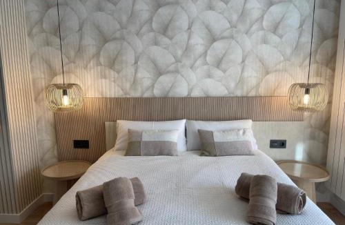 Burgos Apartment | Abrazo a la Catedral by Unique Rooms
