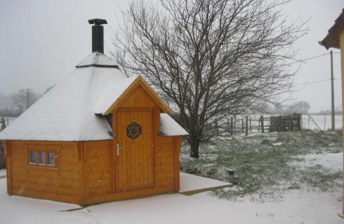 Saint-Christophe-du-Jambet Bed & Breakfast | Abrikota