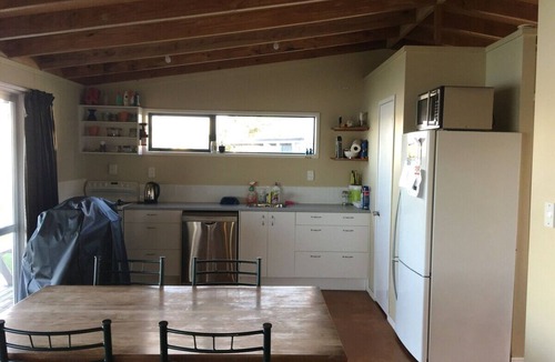 Pataua House | Absolute beachfront at Pataua South