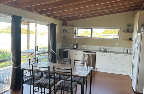 Pataua House | Absolute beachfront at Pataua South