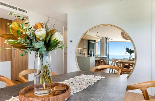 Coolum Beach House | Absolute Beachfront Luxury Apartment