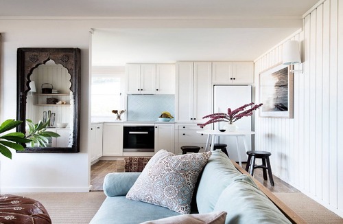 North Avoca House | Absolute beachfront home with log fire