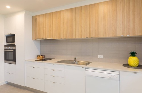 Woolgoolga Apartment | Absolute beachfront location and king bed