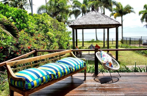 Newell Condo | Absolute BeachFront Bliss @ Newell Beach