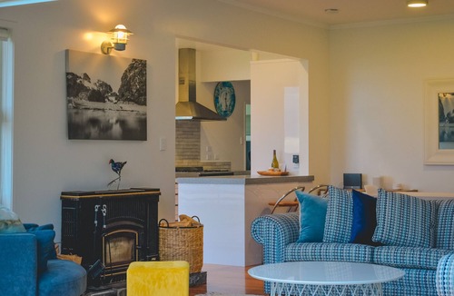 Onemana House | Absolute Beachfront Onemana Pararaiha