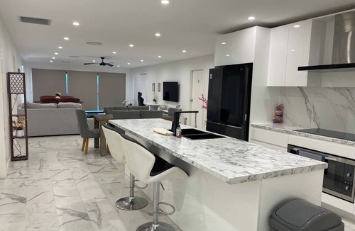 Pindimar House | ABSOLUTE BEACHFRONT - Pindimar Luxurycozy private sandy beach，ducted aircon