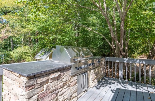 Macon House | Absolute Dream Lake Gaston