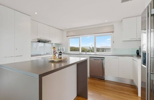 Middleton House | Absolute Luxury Beachfront - Middleton