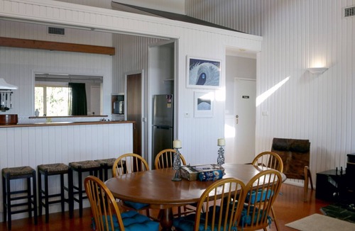 Vacy House | Absolute luxury, surprising additions, welcome hamper & wine, cheese & biscuits