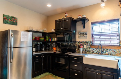 Concan House | Absolute Paradise Sleeps 15 w/3bdrm Pool & Patio FREE Frio Access@ConcanVIP