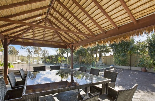 Summerland Point House | Absolute waterfront house with pool and jetty