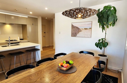 Elizabeth Bay Apartment | Absolute Waterfront with Oversized Private Terrace - 3 bedrooms