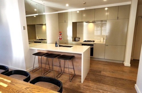 Elizabeth Bay Apartment | Absolute Waterfront with Oversized Private Terrace - 3 bedrooms