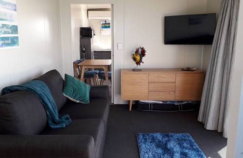 Pukehina Cabin | Absolutely Awesome Beach Front Rural Retreat.