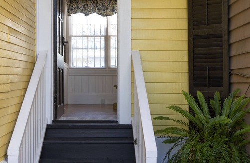 Historic District - North Cottage | Absolutely Awesome, the Captain's Cottage