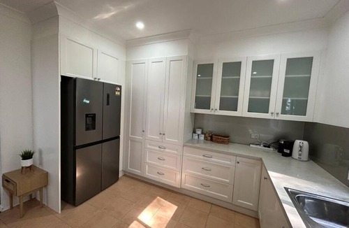 Killarney Vale House | Absolutely Lakeside House, quiet and peace