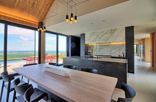 Creemore Other | Absolutely Stunning Country Home in Creemore! Modern Elegance! Pool! Views!