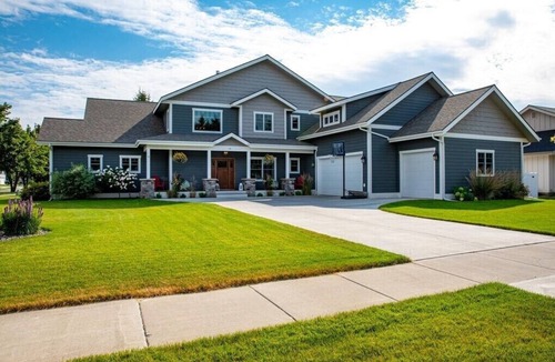 Kalispell House | Absolutely Stunning Home | 5 Bed, 3.5 Bath