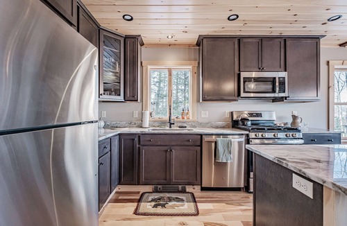 Greenwood Ski Chalet | AC for comfort this summer!