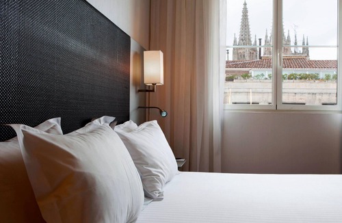 Burgos Hotel | AC Hotel Burgos by Marriott