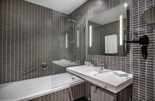 Burgos Hotel | AC Hotel Burgos by Marriott