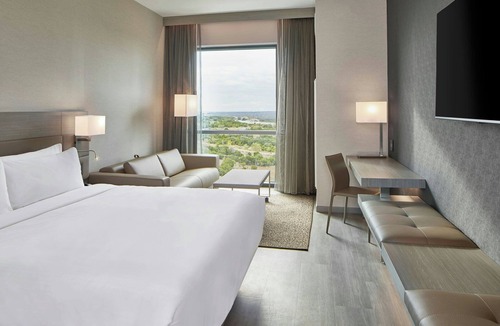 West Oak Hill Hotel | AC Hotel by Marriott Austin Hill Country