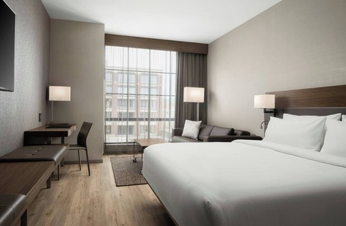 Downtown Dayton Hotel | AC Hotel by Marriott Dayton