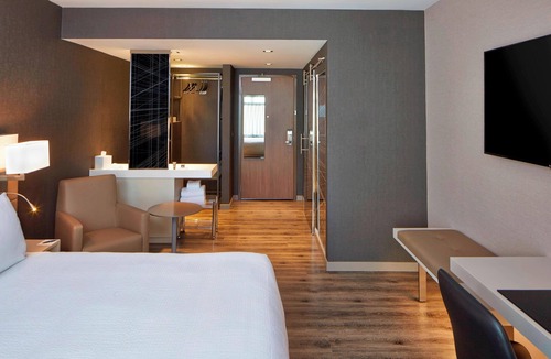 West Bellevue Hotel | AC Hotel by Marriott Seattle Bellevue/Downtown